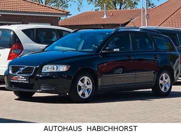 Kombi 1.6 D Kinetic /Ahk/Shz/Scheckheft gepf