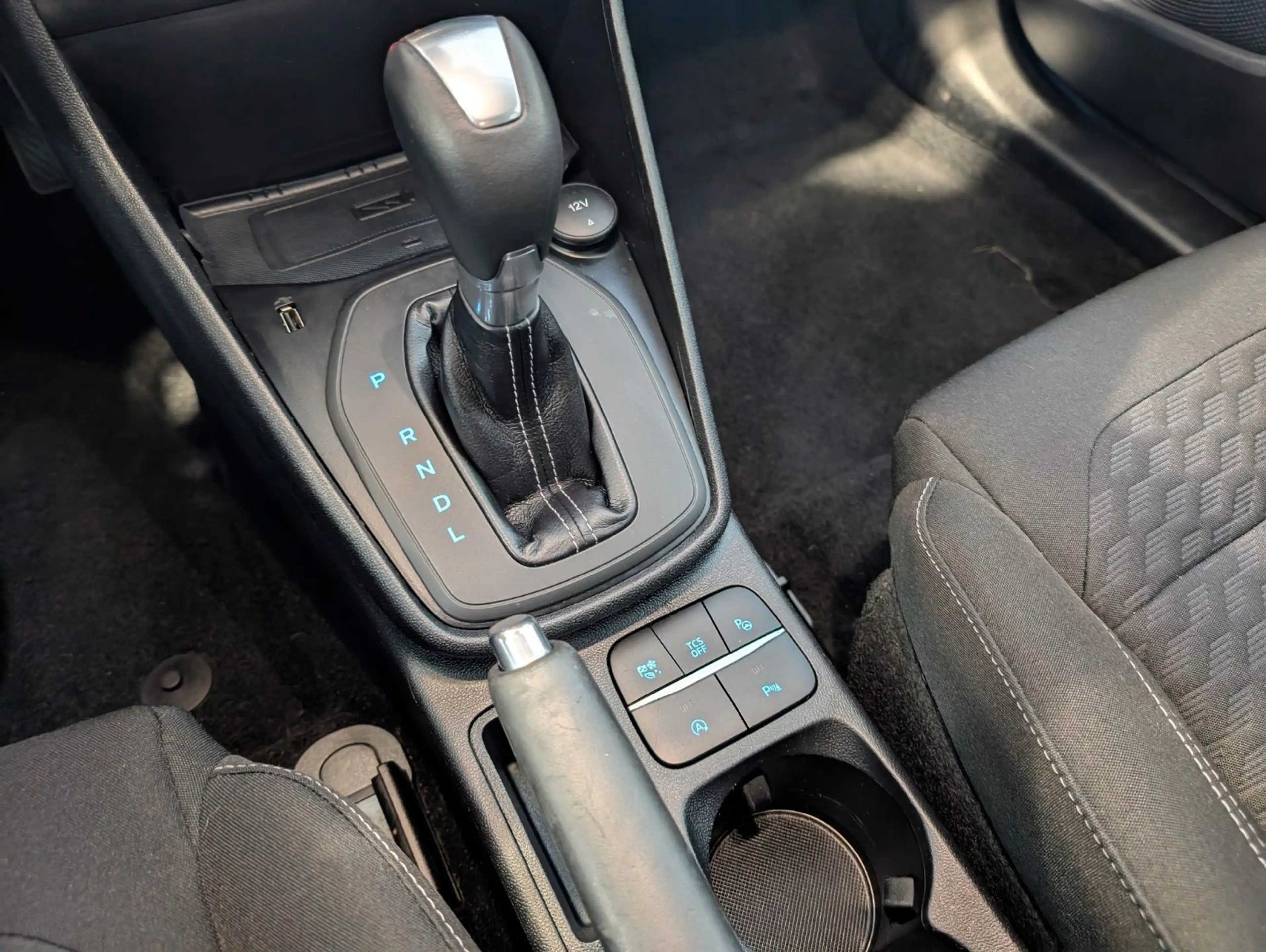 Ford Fiesta Titanium X Aut.*LED*Virtual*ACC*NAV*KAM* — photo 15