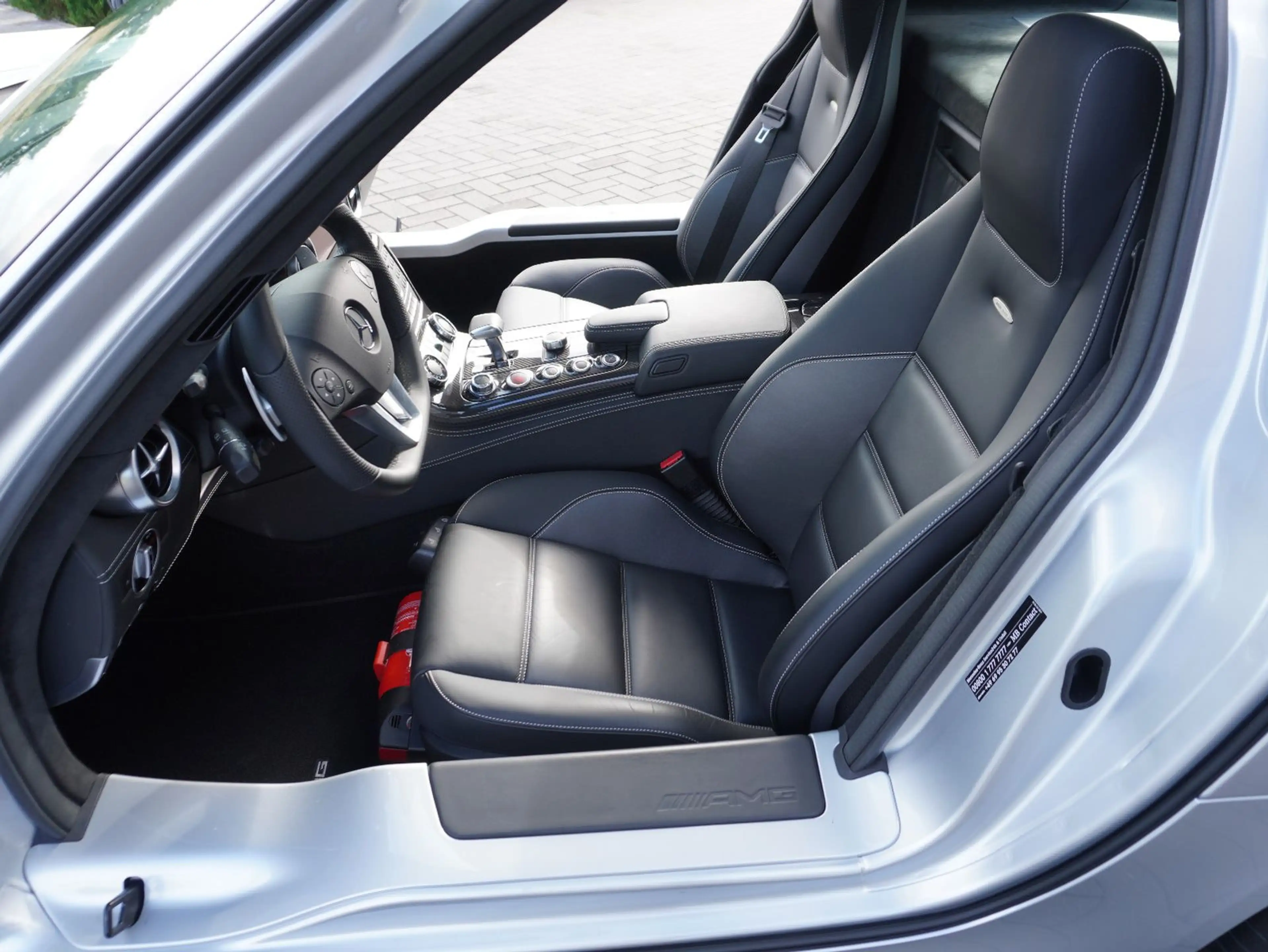 Mercedes-Benz SLS Deutsch,1.Hd.,Vollaust.,1370 KM !! — photo 7