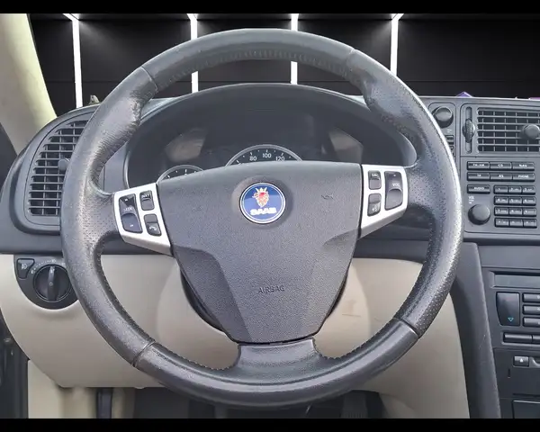 Saab 9-3 view 11