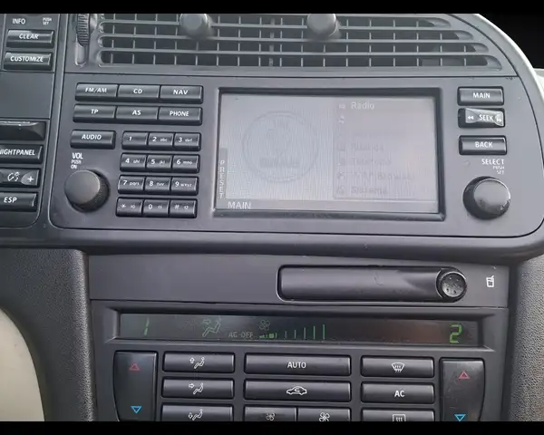 Saab 9-3 view 14