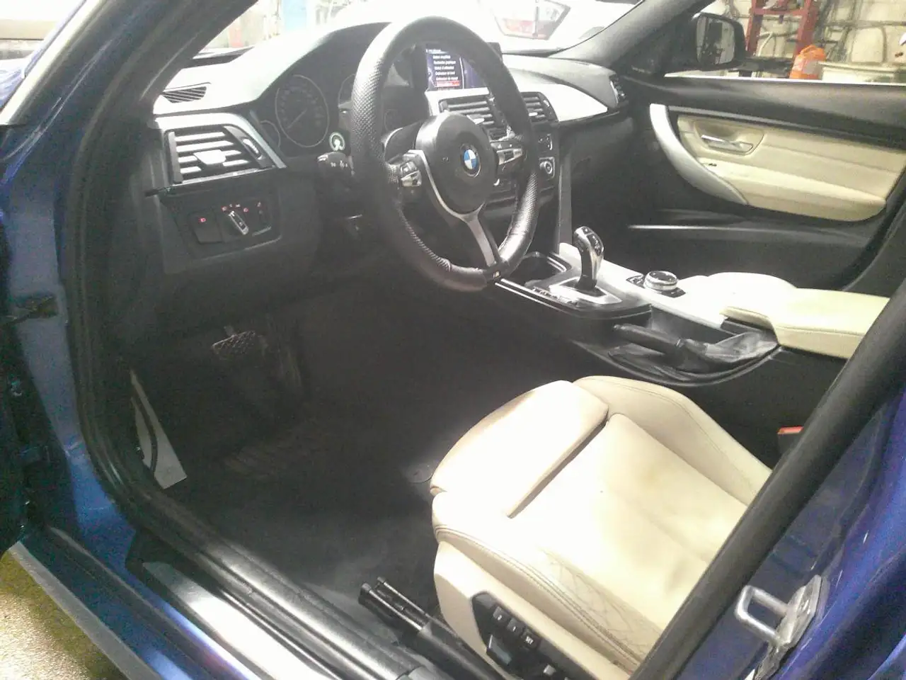 BMW 3 Series снимка BMW 3 Series