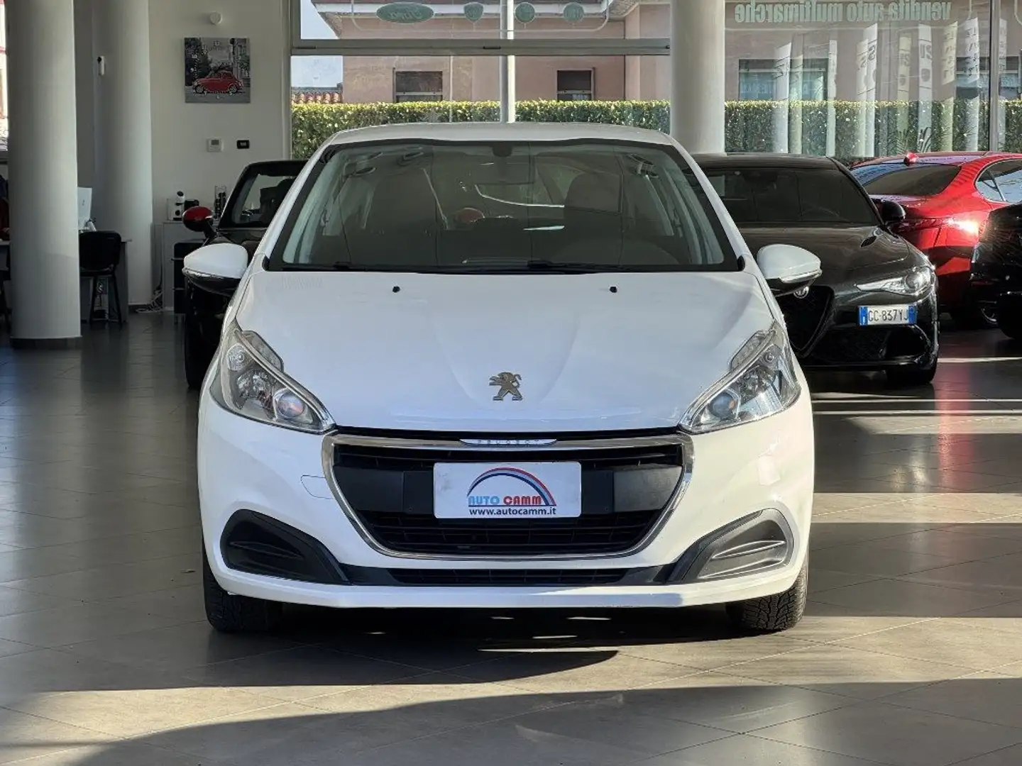 Peugeot 208 1.2 82cv 5 porte Active OK NEOPATENTATI Bianco - 2