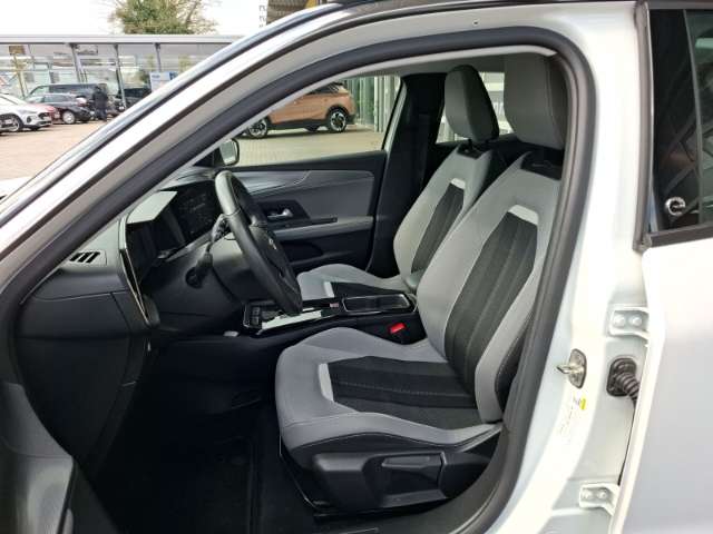 Opel Mokka E