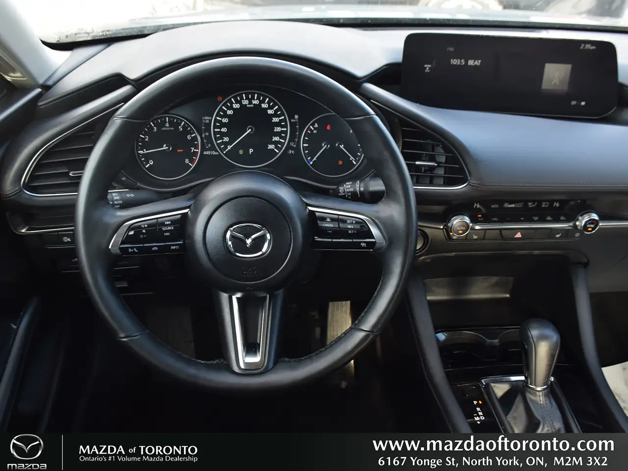 Mazda 3 снимка Mazda 3