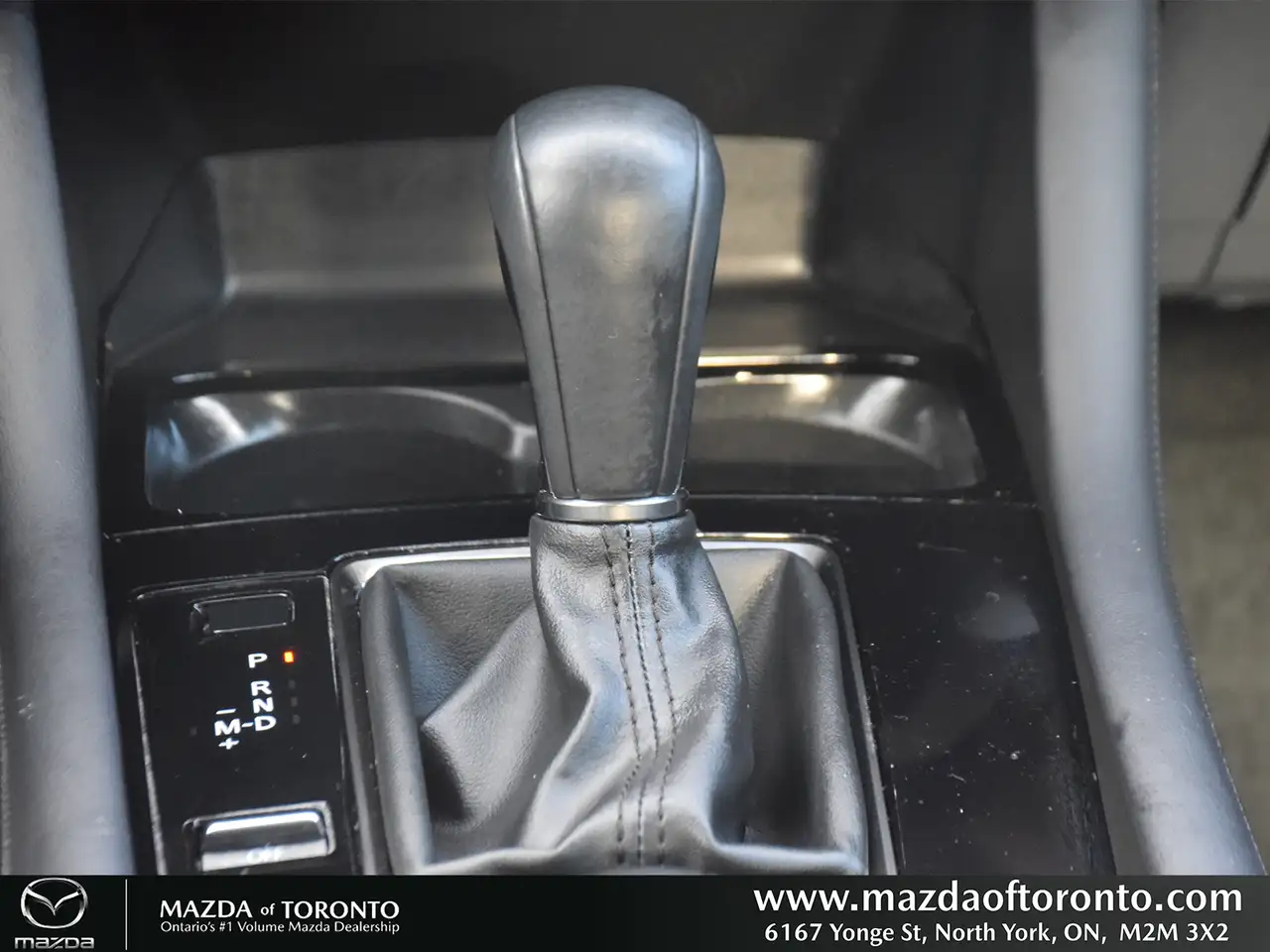 Mazda 3 снимка Mazda 3