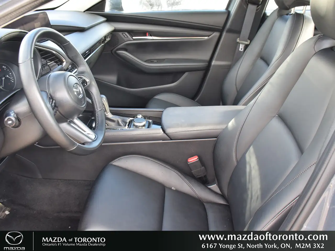 Mazda 3 снимка Mazda 3