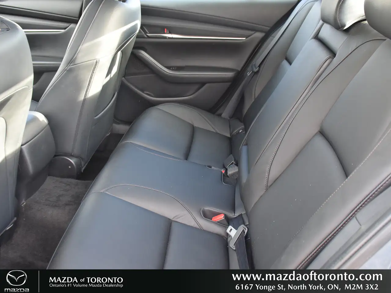 Mazda 3 снимка Mazda 3