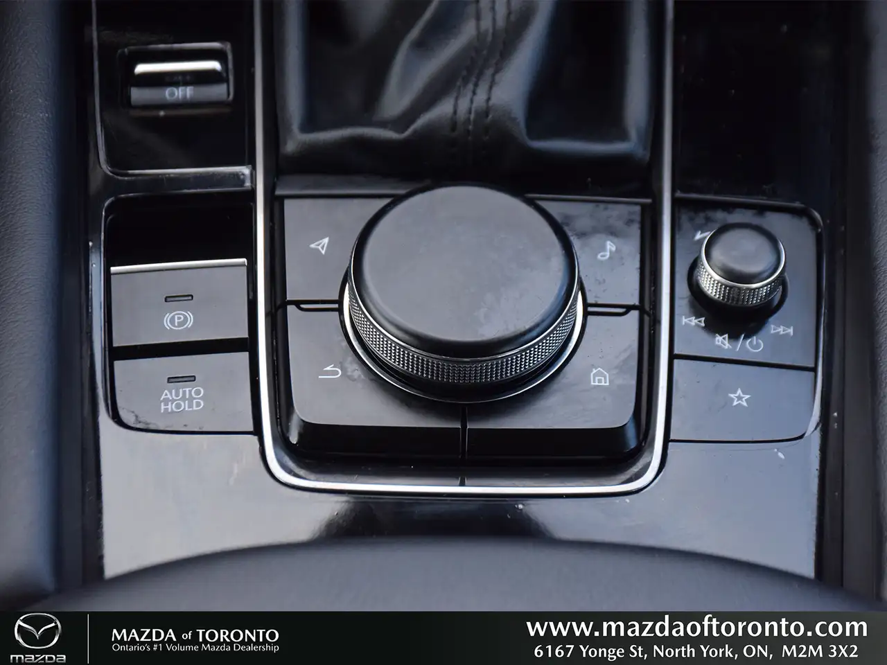 Mazda 3 снимка Mazda 3