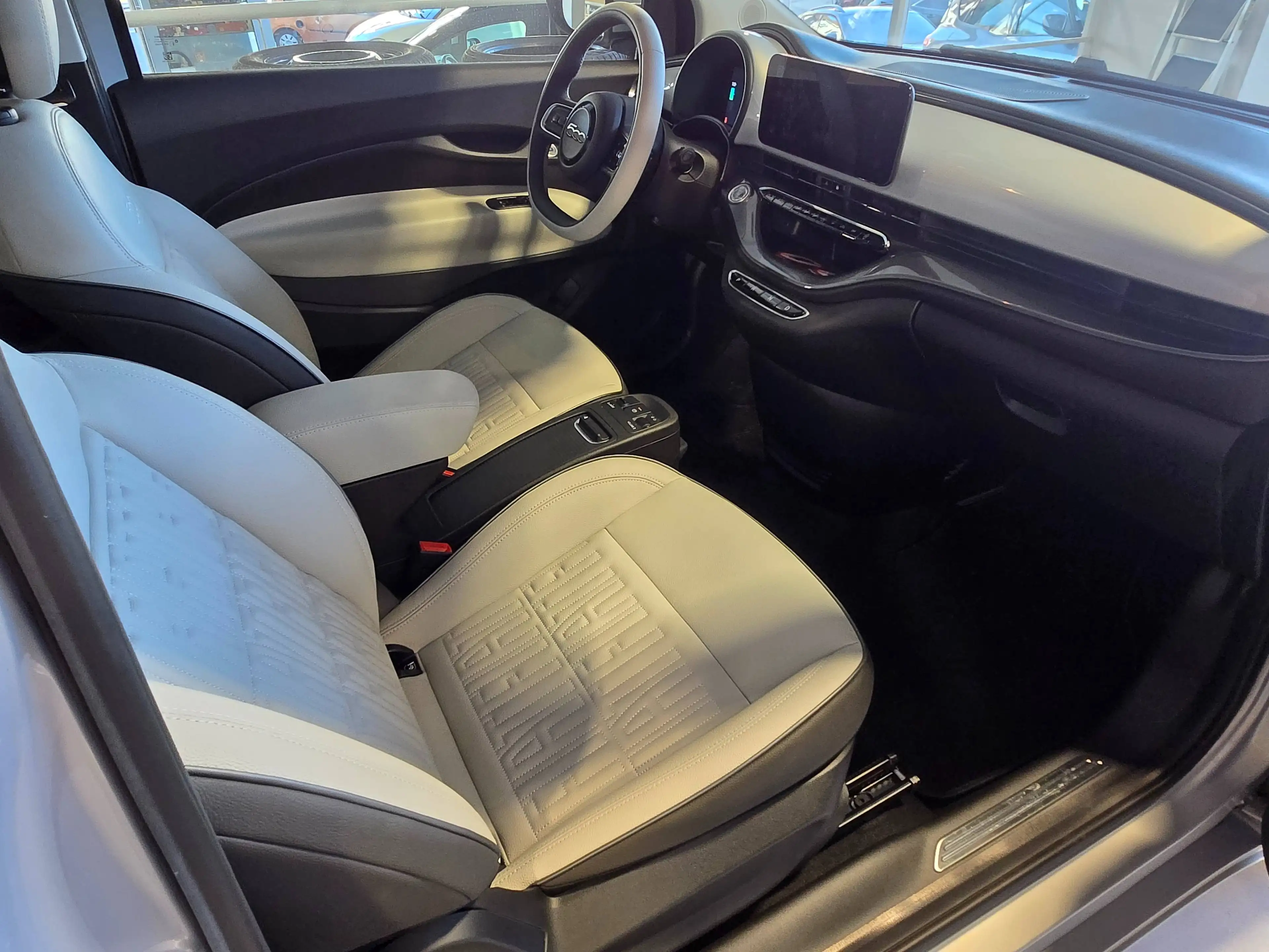 Fiat 500e LA PRIMA 42KW XXX GROSSE BATTERIE XXX — photo 8
