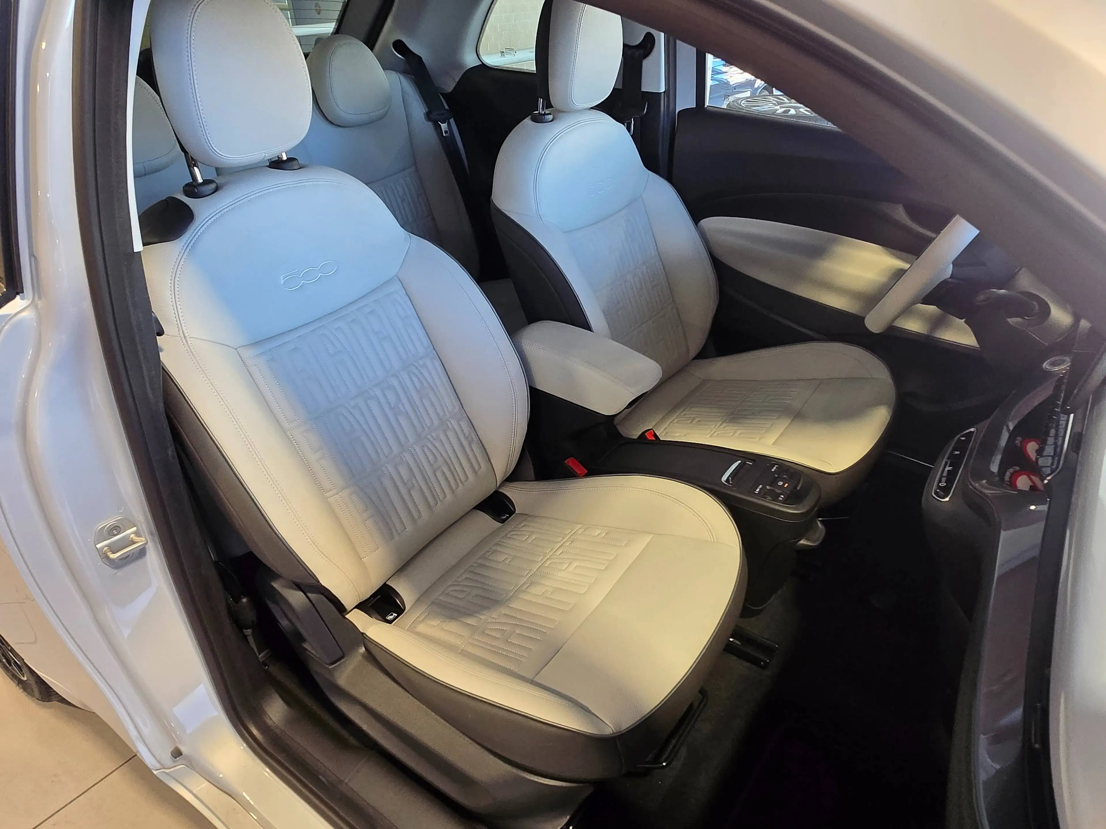 Fiat 500e LA PRIMA 42KW XXX GROSSE BATTERIE XXX — photo 7