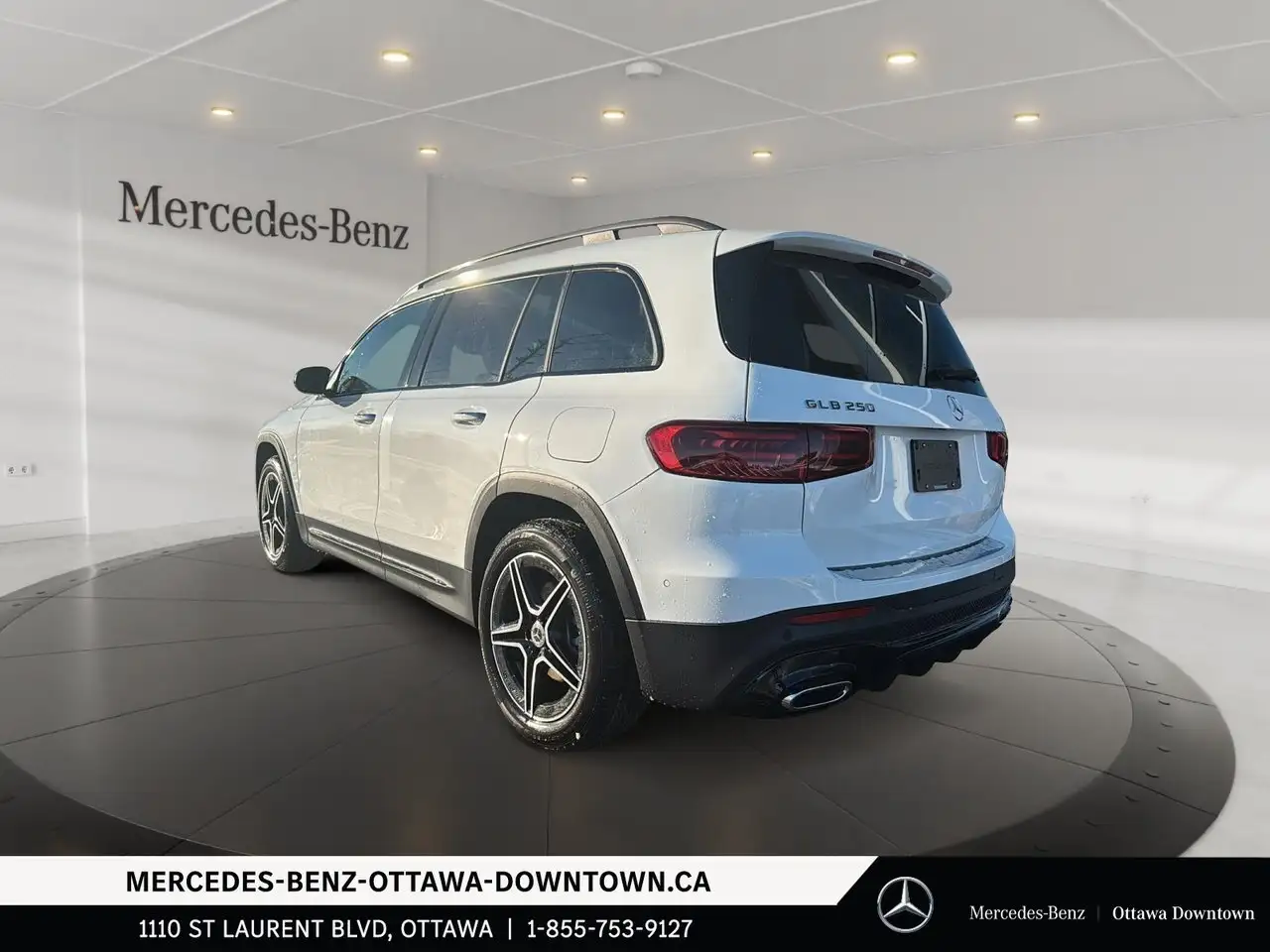 Mercedes-Benz GLB снимка Mercedes-Benz GLB