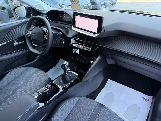 Peugeot 208 view 29