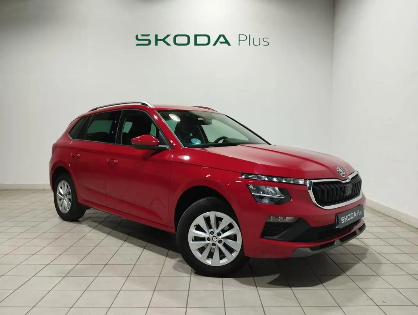 Skoda Kamiq 1.0 TSI Selection 70kW Rojo - 1