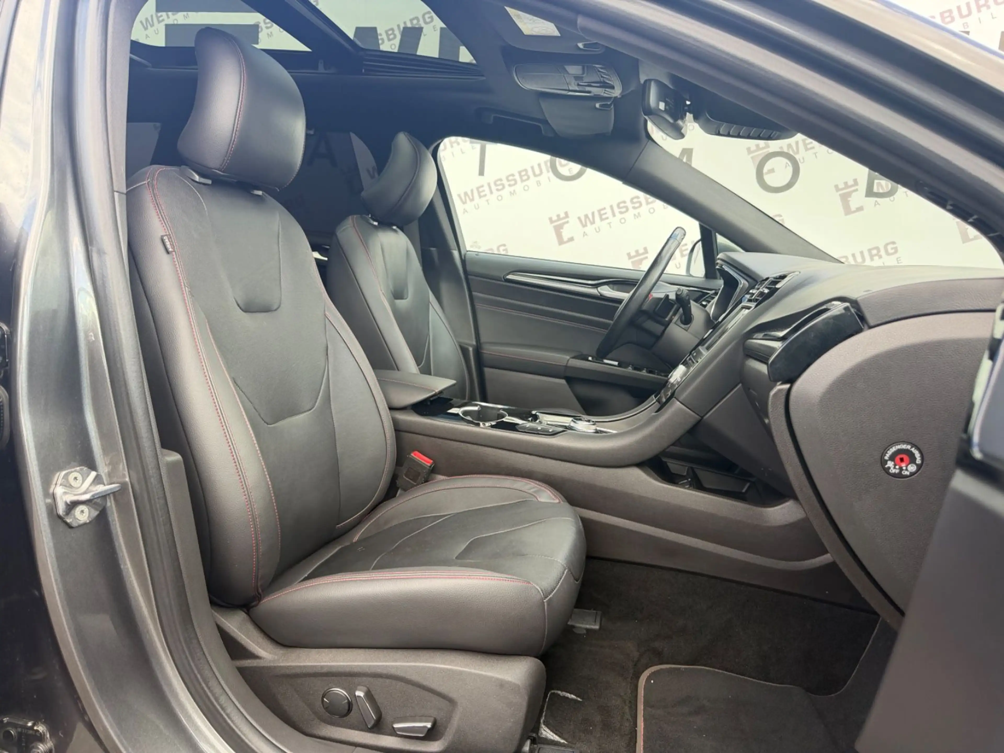 Ford Mondeo 2.0 TDCI ST-Line*PANO*AHK*ASSISTENTEN*RFK — photo 13