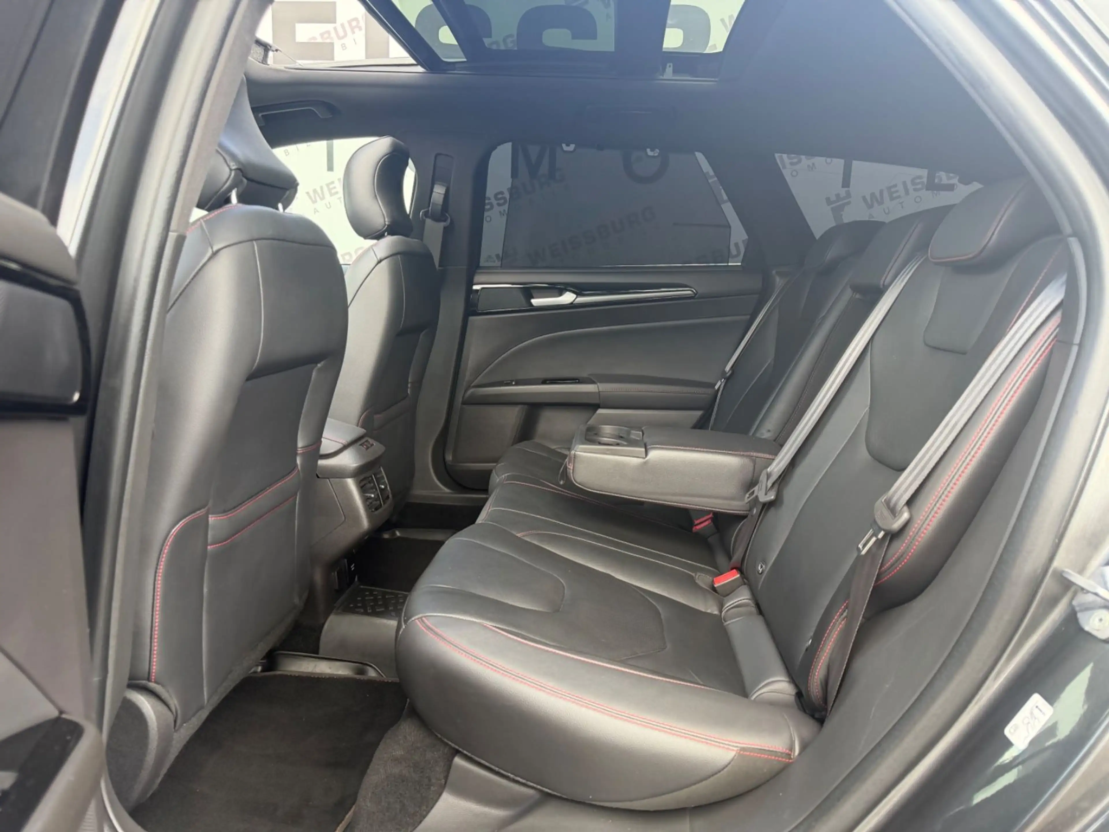 Ford Mondeo 2.0 TDCI ST-Line*PANO*AHK*ASSISTENTEN*RFK — photo 11