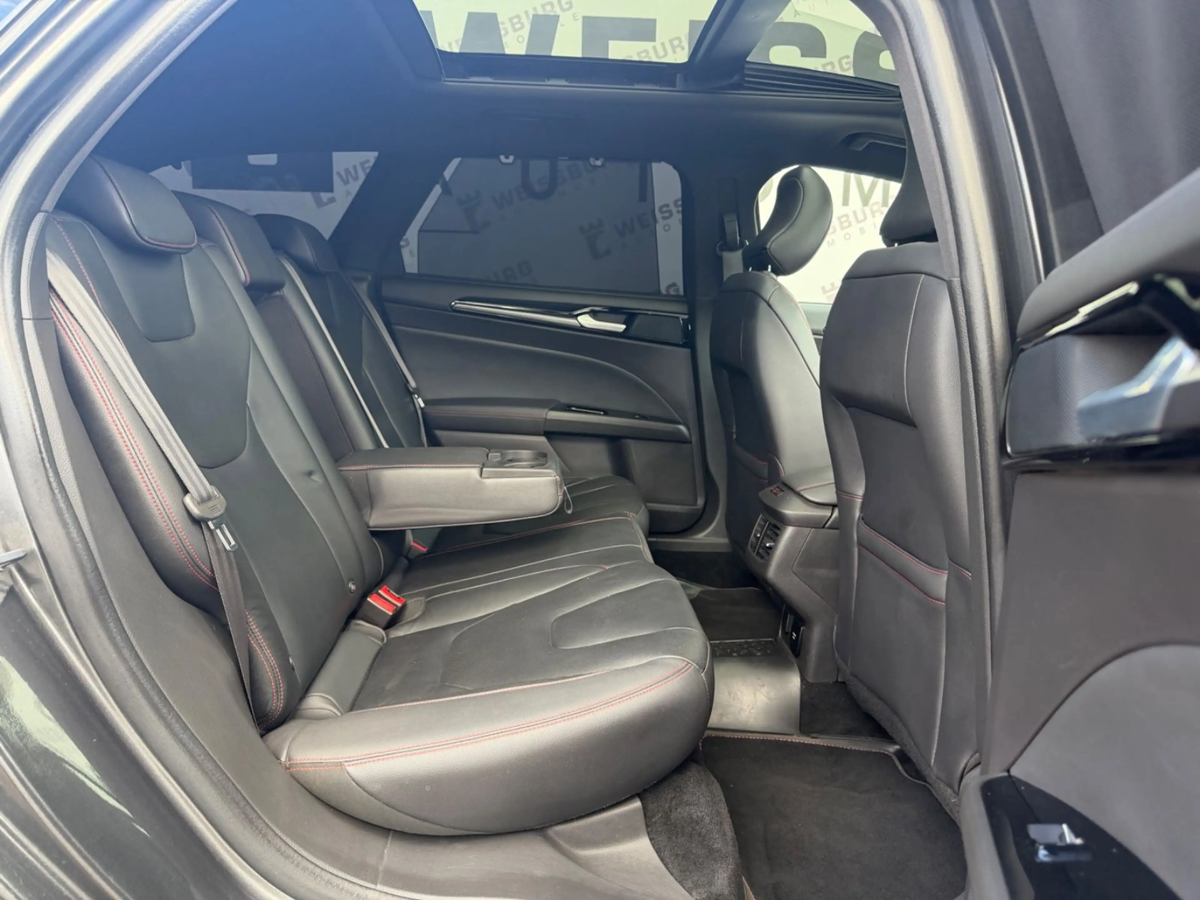 Ford Mondeo 2.0 TDCI ST-Line*PANO*AHK*ASSISTENTEN*RFK — photo 12