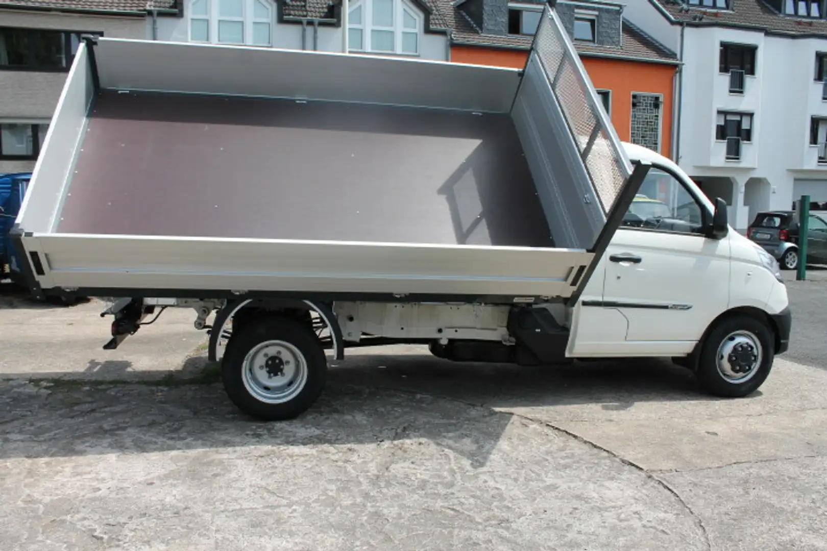 Piaggio Porter NP6 3-Seiten-Kipper Klima 280 TW SOFORT !! Weiß - 2