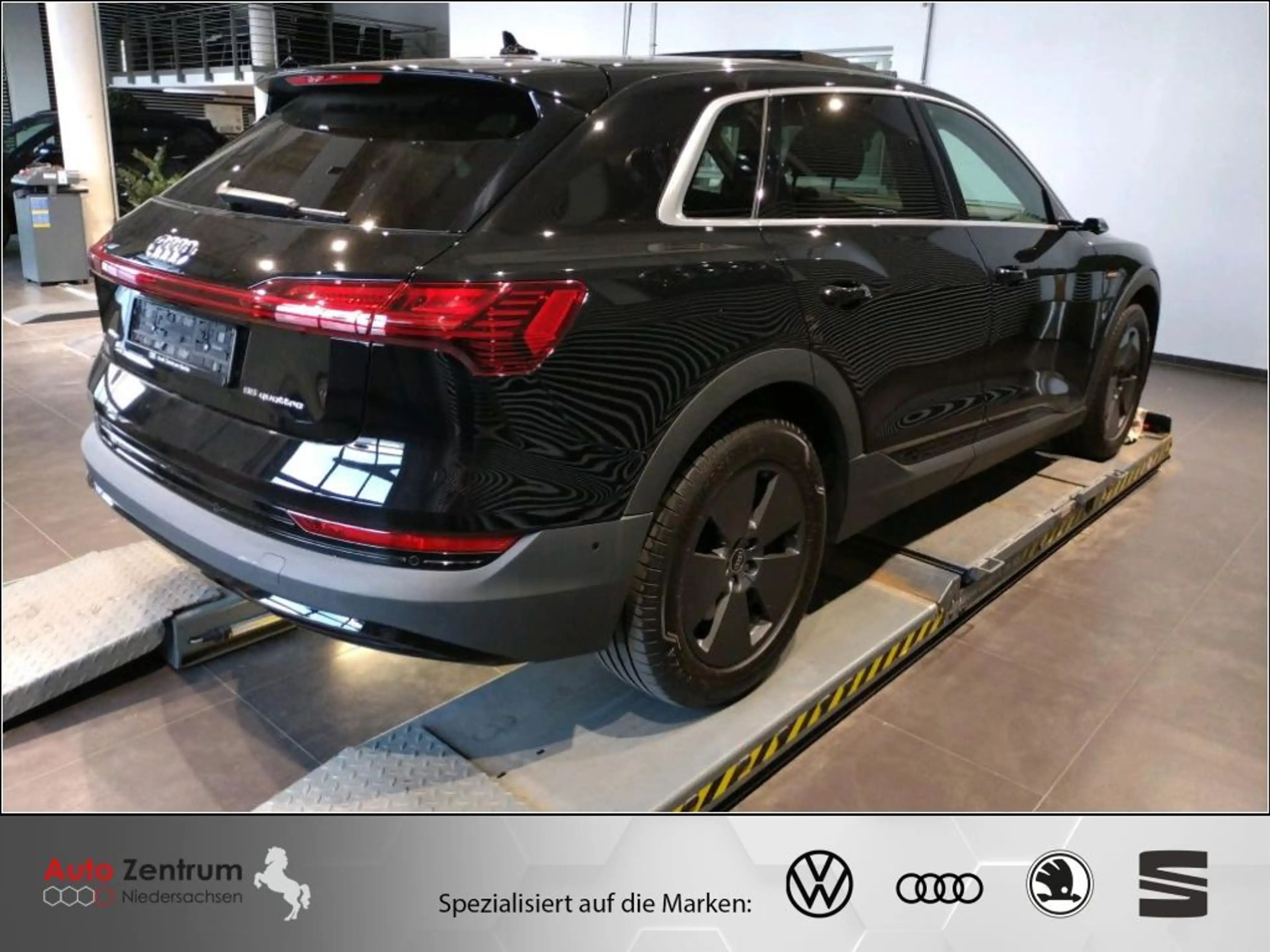 Audi e-tron 55 quatt 300 KW  Bang&Oluffsen AZN-Haus-Förderung* — photo 6