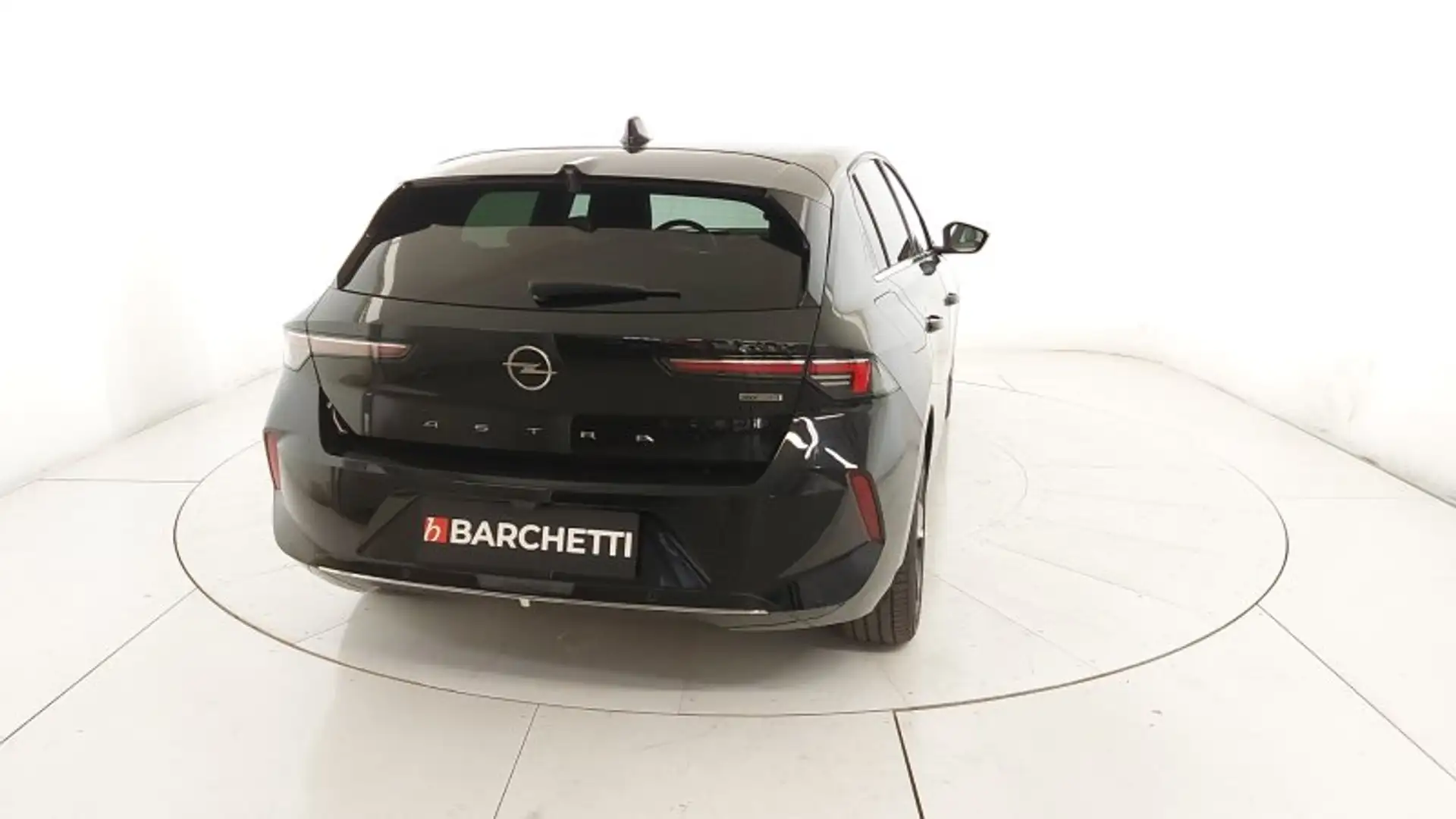 Opel Astra New 5P Business Elegance 1.6 Hybrid 180cv AT8 S& Noir - 2