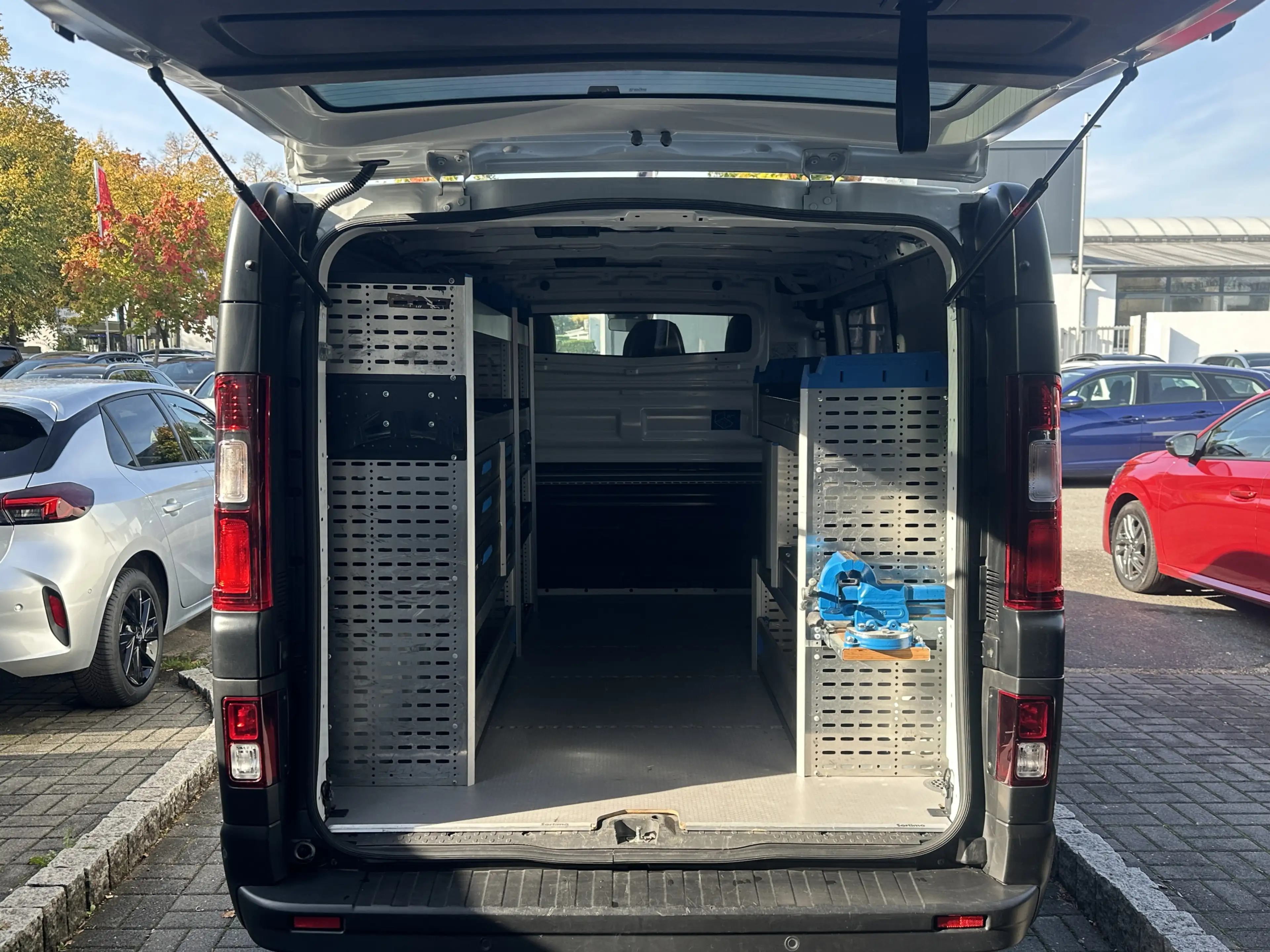 Renault Trafic L1*H1*3,0t*CAM*ST-heiz*Tempo*Totwinkel*1H — photo 9