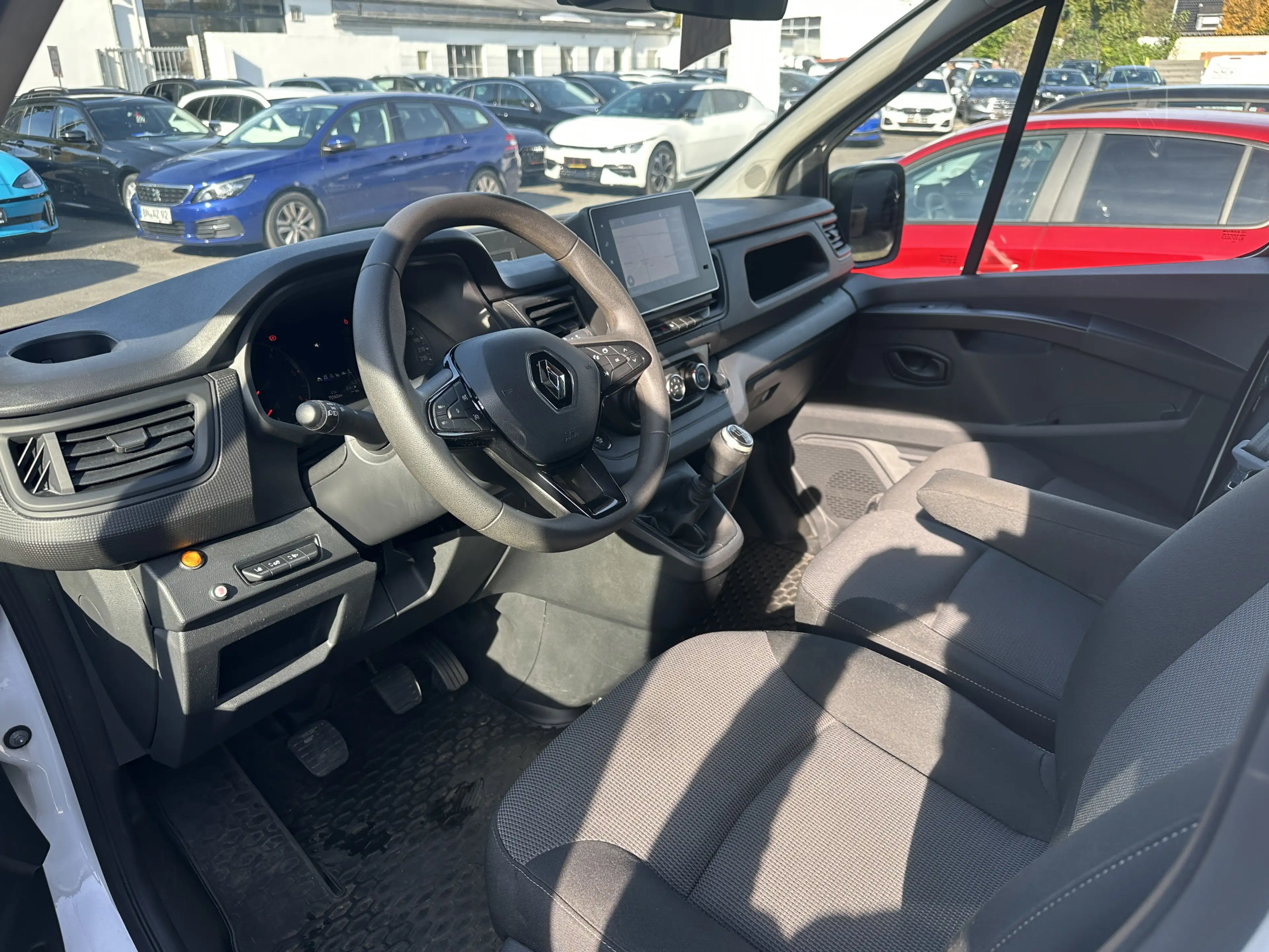 Renault Trafic L1*H1*3,0t*CAM*ST-heiz*Tempo*Totwinkel*1H — photo 13