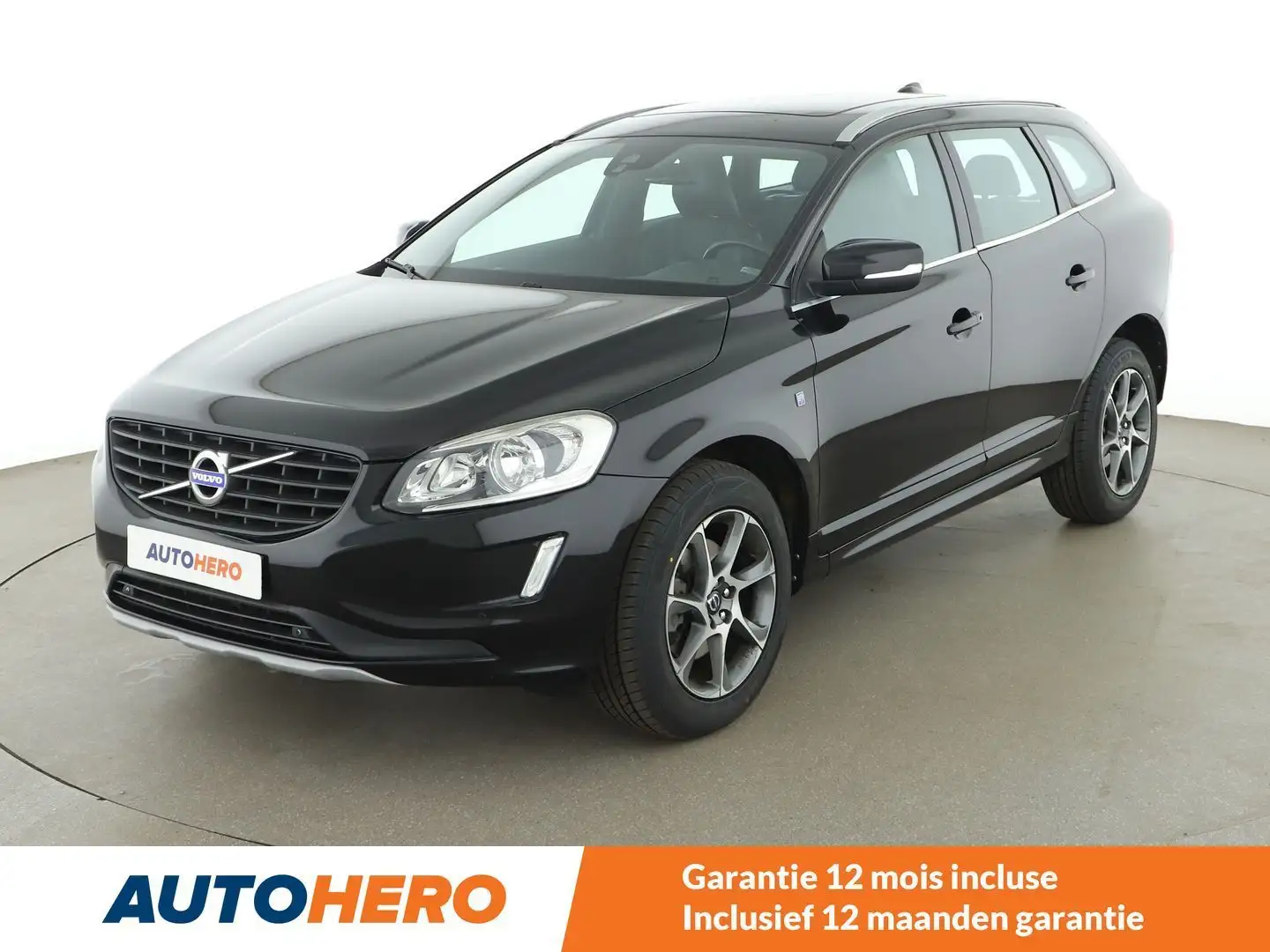 Volvo XC60 2.0 D4 Ocean Race 2WD Noir - 1
