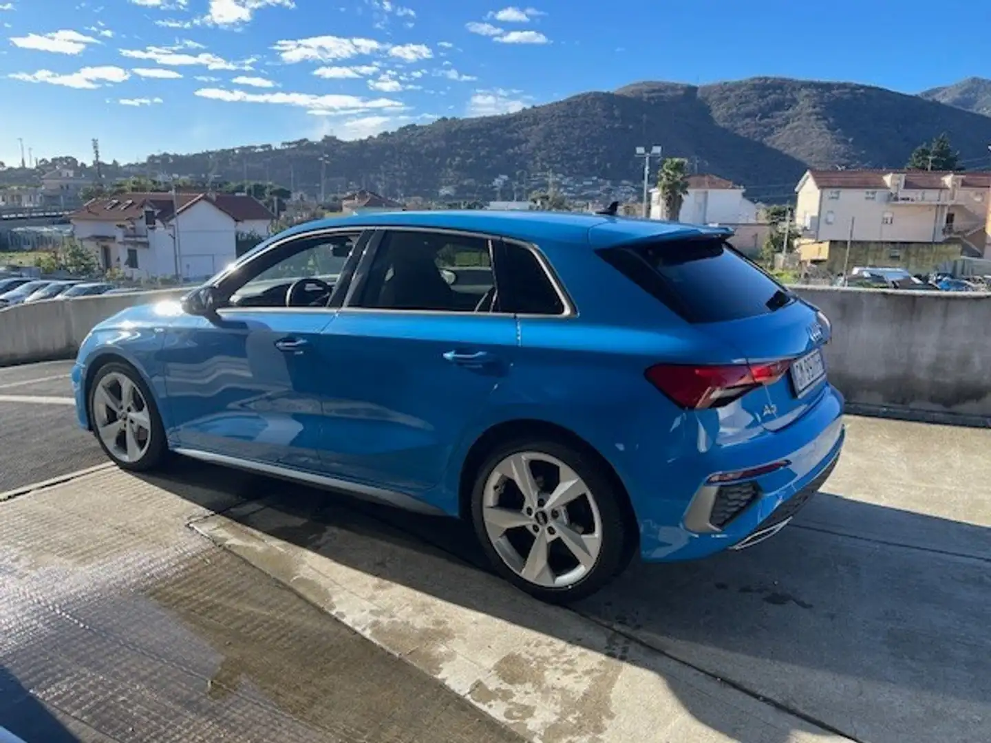 Audi A3 SPB 35 TDI S tronic S line edition Blu/Azzurro - 2