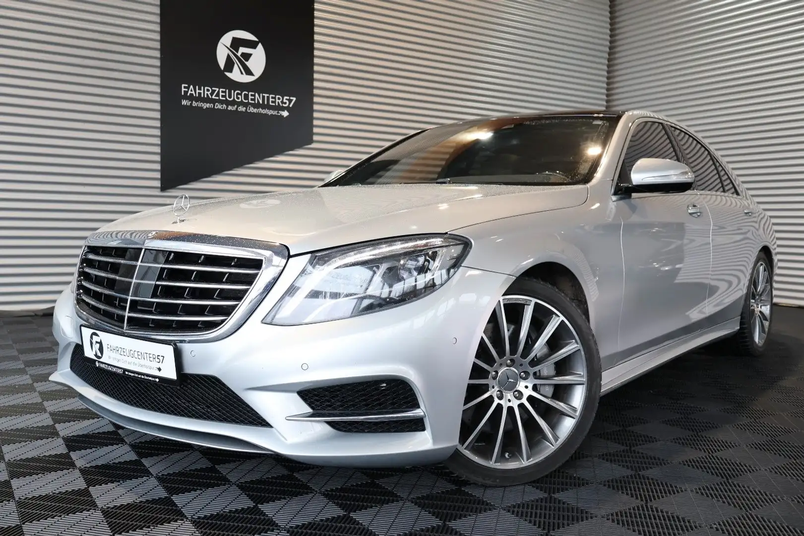 Mercedes-Benz S 500 4MATIC/ BURMESTER/PANO/ACC/TV/360° Argent - 1