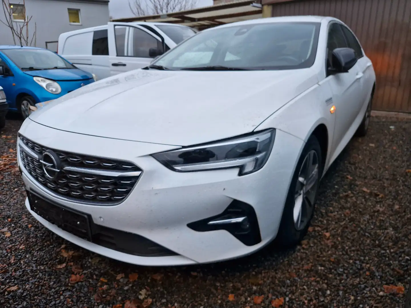 Opel Insignia Elegance Weiß - 1
