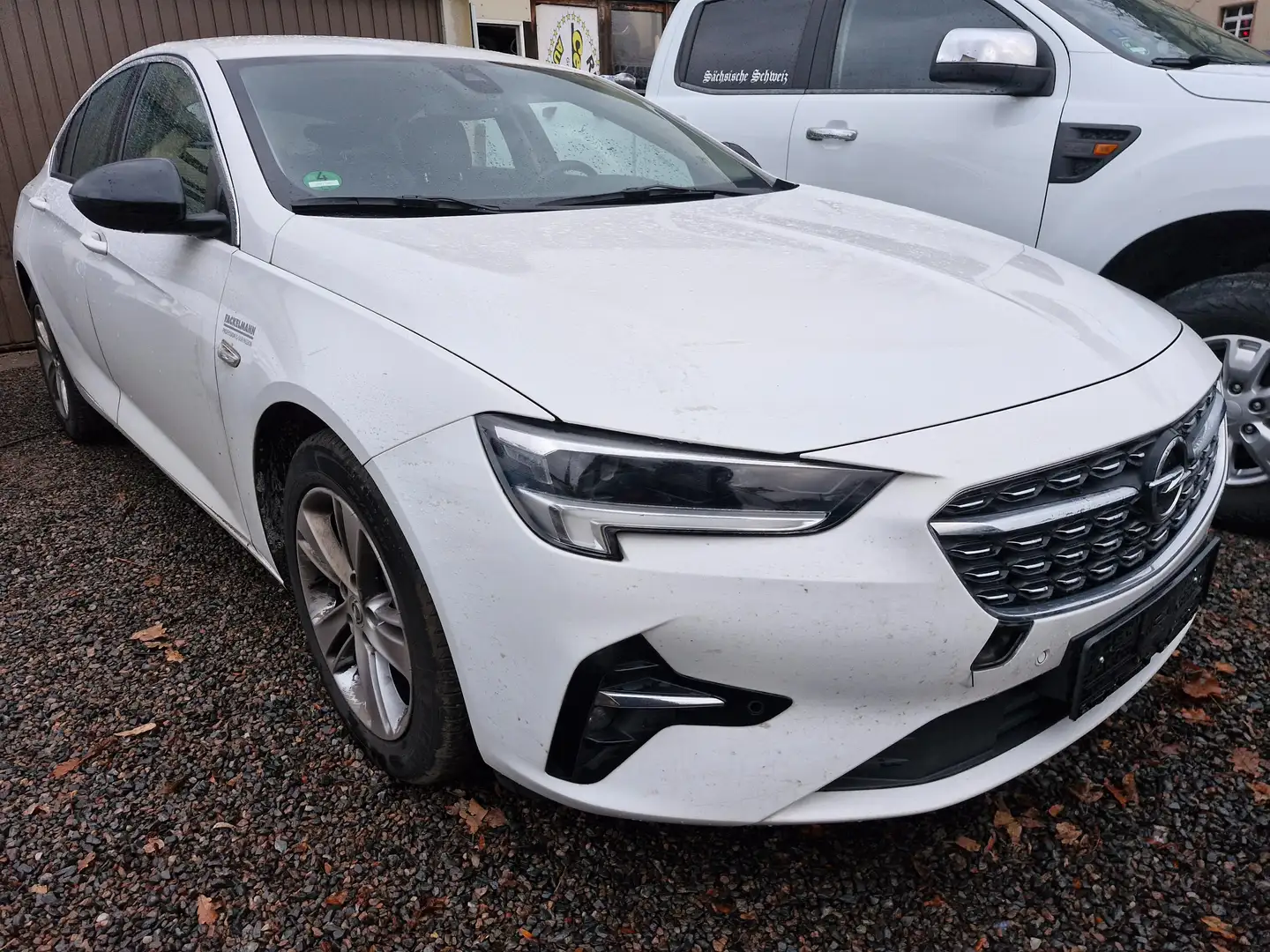 Opel Insignia Elegance Weiß - 2
