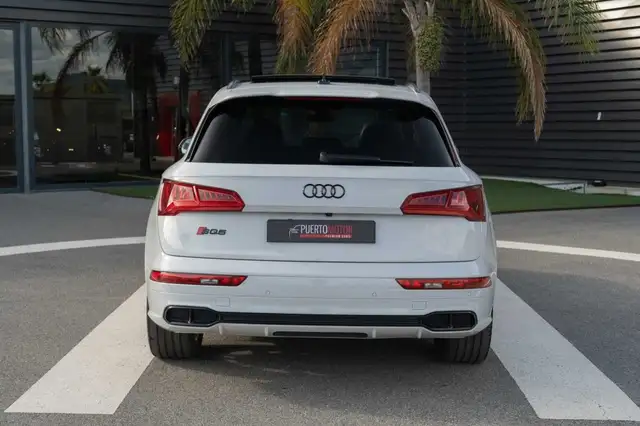 Audi SQ5 view 5