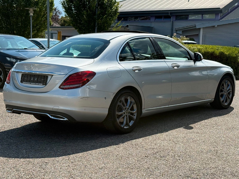 Mercedes-Benz C 200 CGI-Autom.-LED-Schiebedach-Navi-Teilleder — photo 9