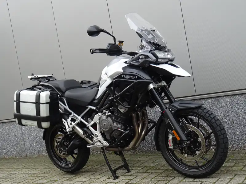 Triumph Tiger 1200 - foto 2
