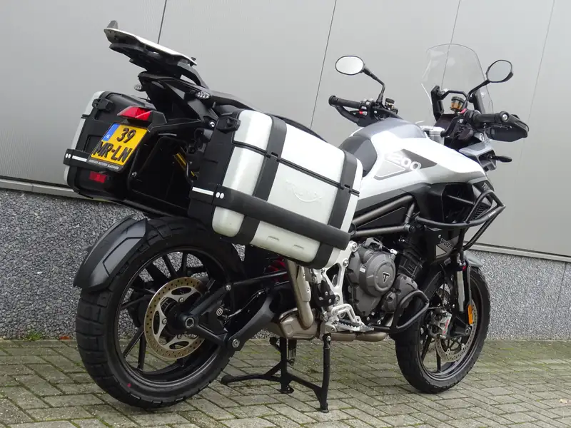 Triumph Tiger 1200 - foto 3