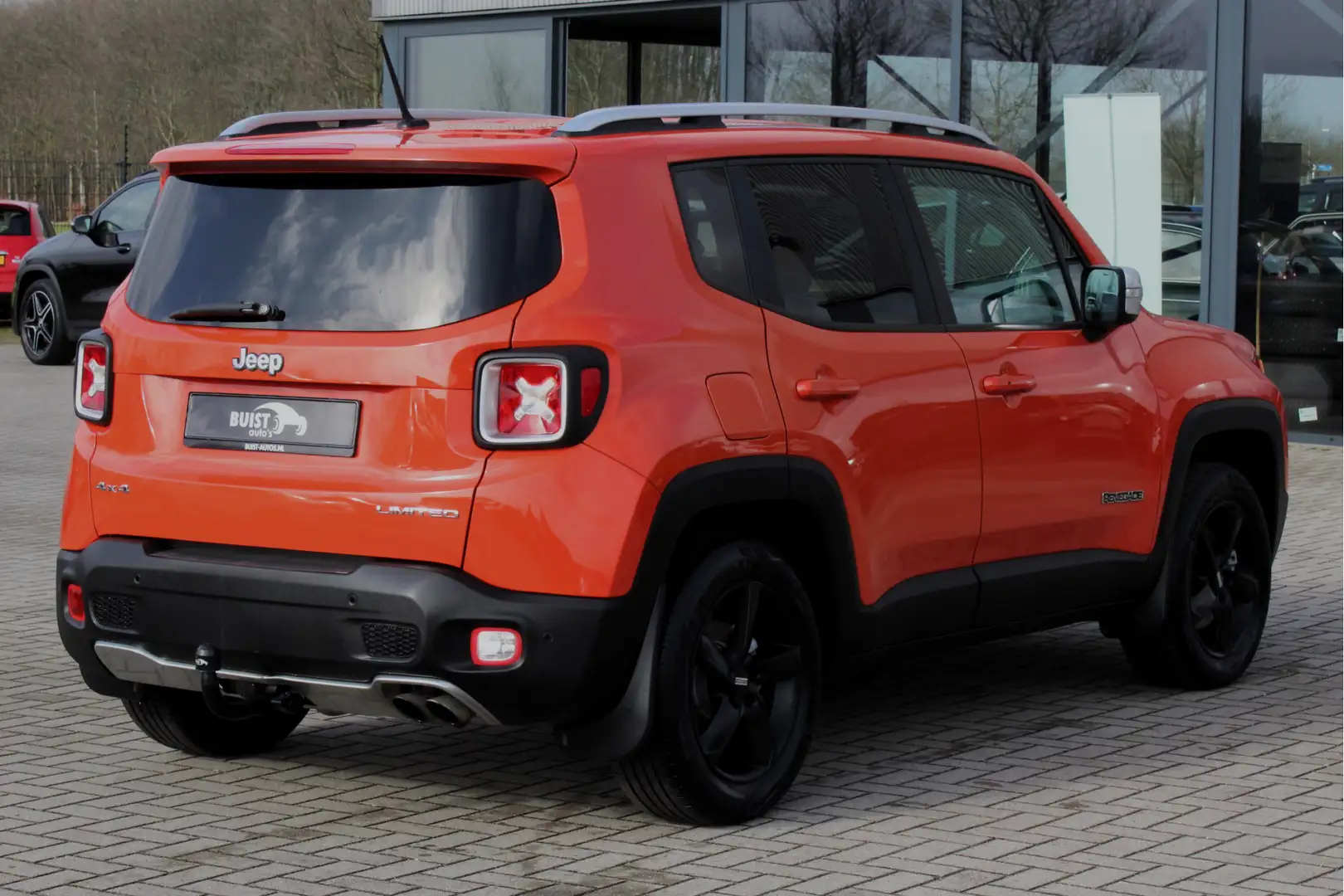 Jeep Renegade 1.4 MultiAir Limited 170pk AWD LPG G3 ONDERBOUW 4W Orange - 2