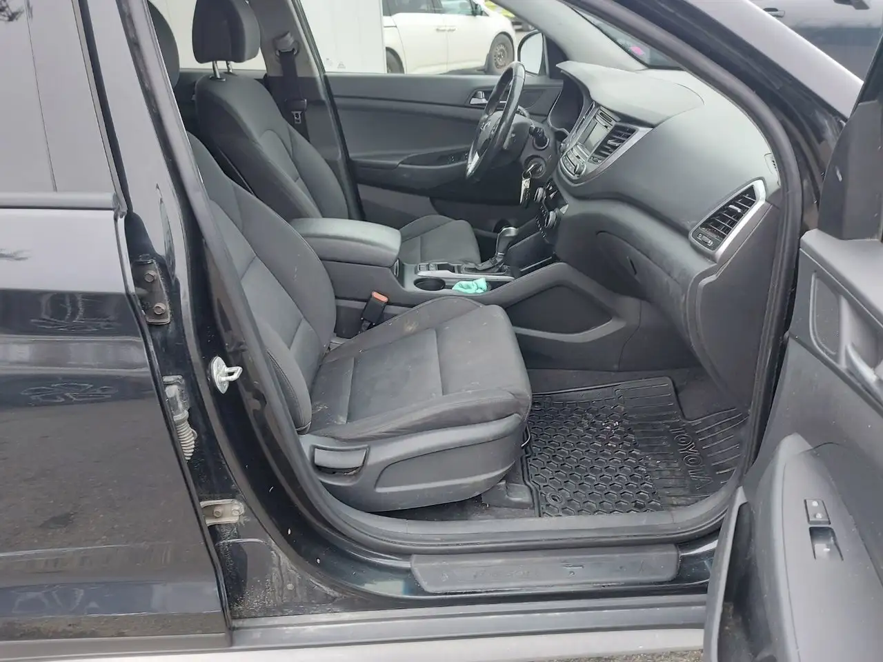 Hyundai TUCSON снимка Hyundai TUCSON