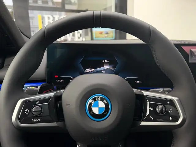 BMW I5 view 9