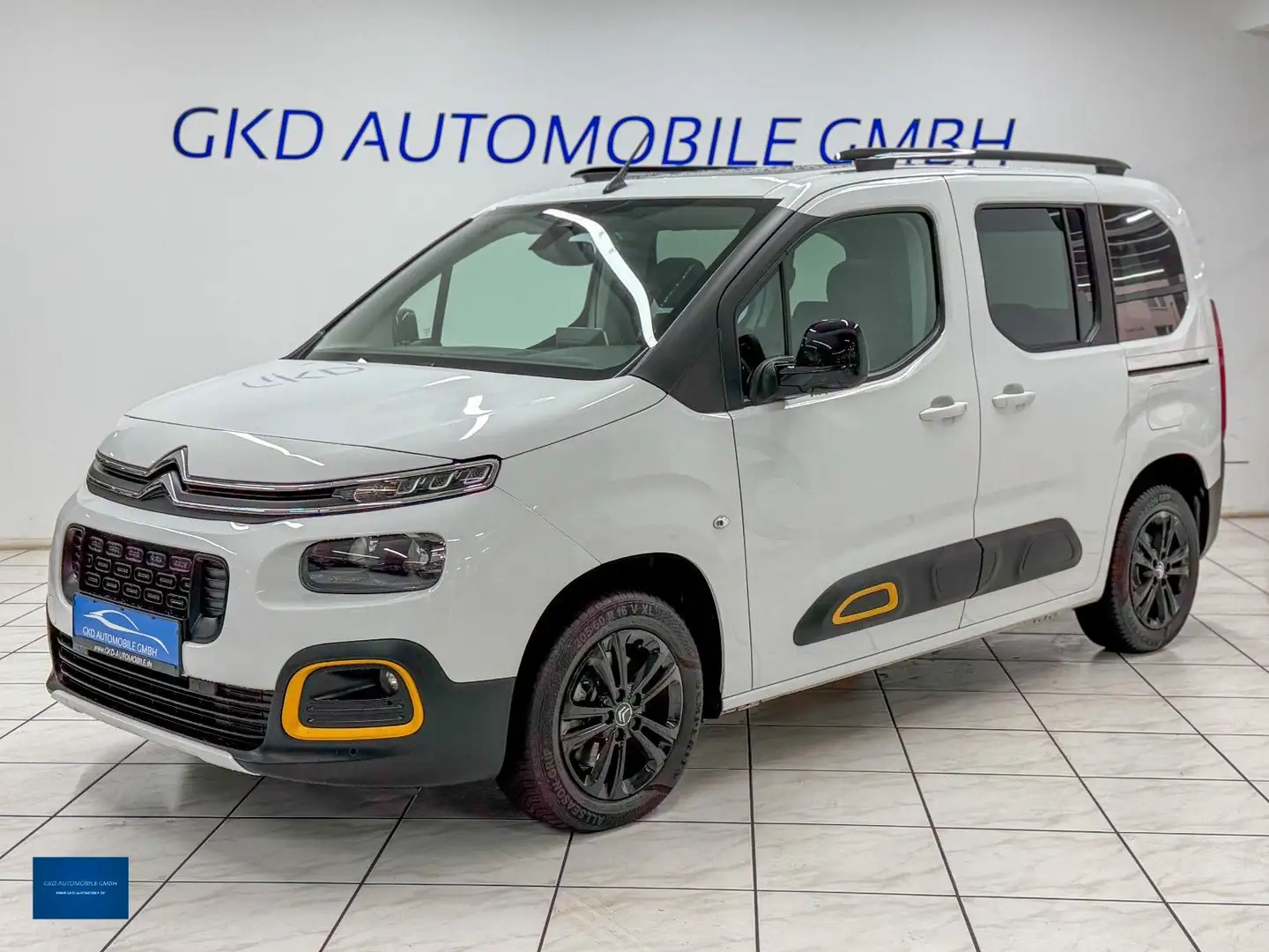 Citroen Berlingo Rip Curl M*Navi*PDC*DAB*Pano*Kamera* Blanc - 1