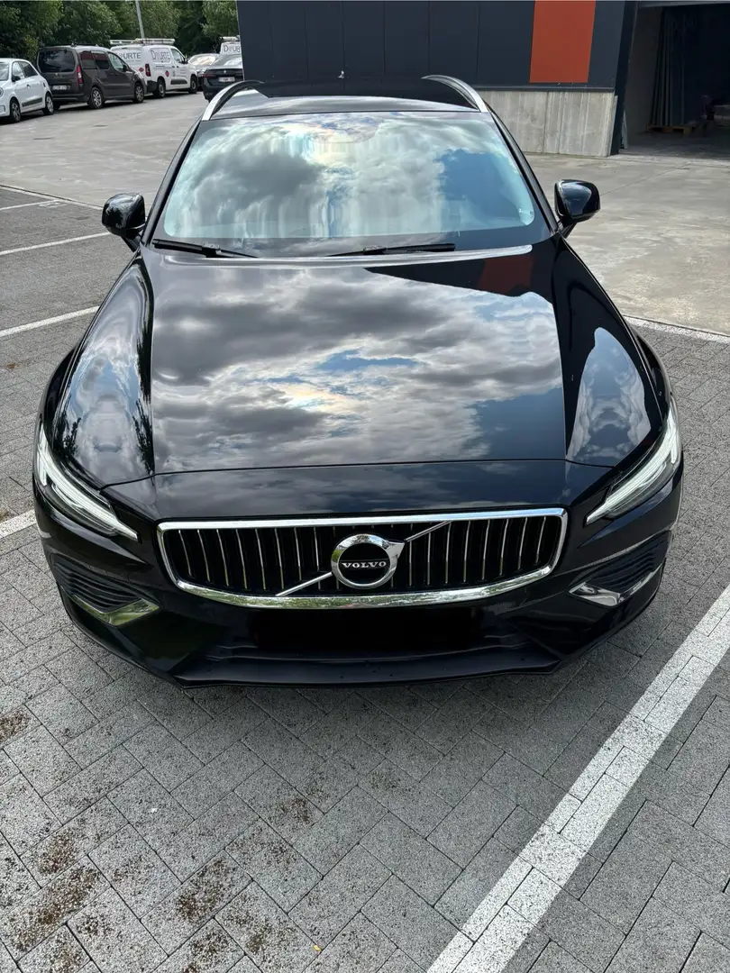 Volvo V60 2.0 T6 AWD PHEV Inscription garanti jusque 09/2026 - 2