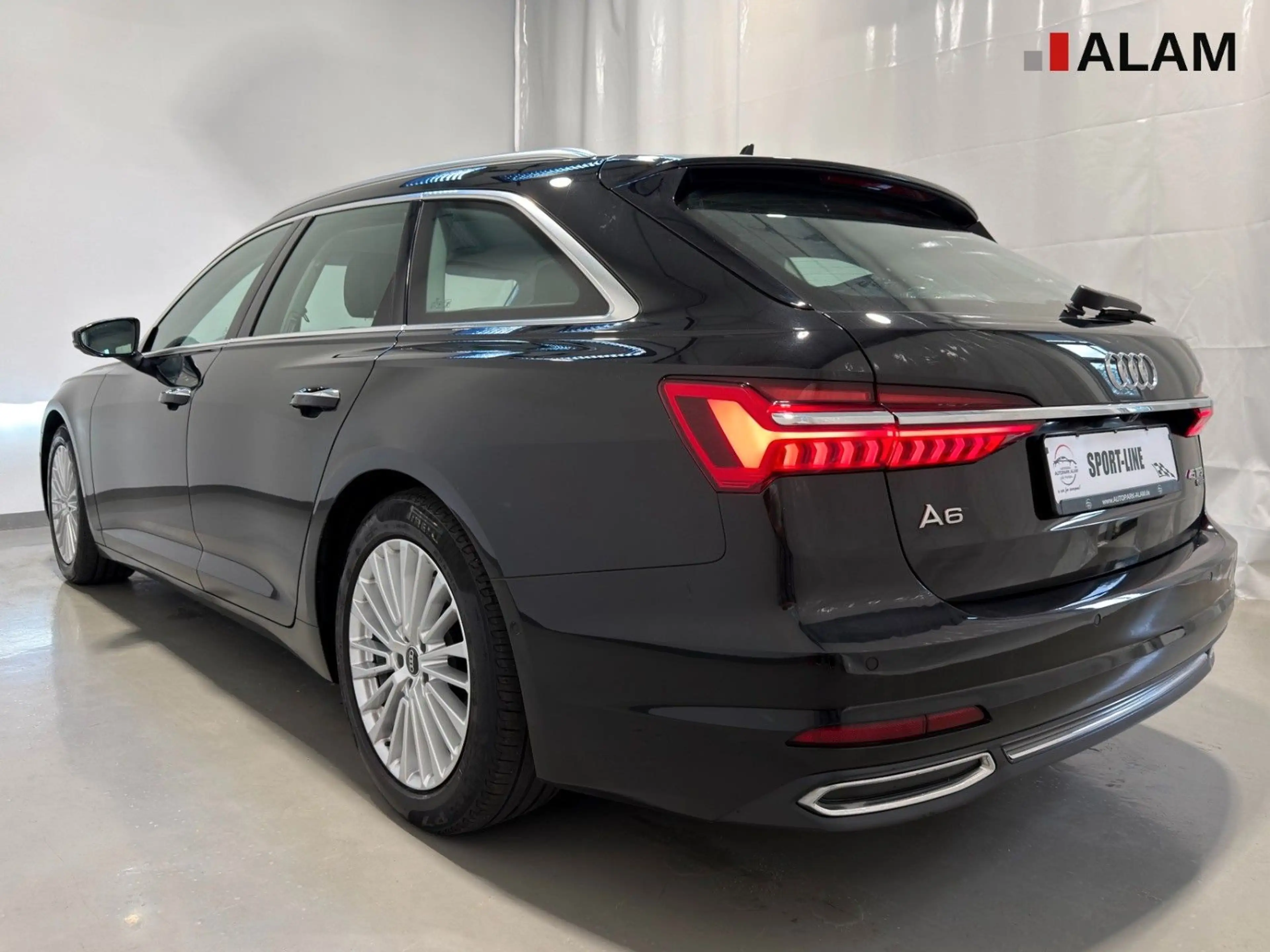 Audi A6 Av.45 TFSI quat. AHK HUD Lane 360° Matrix ACC — photo 4