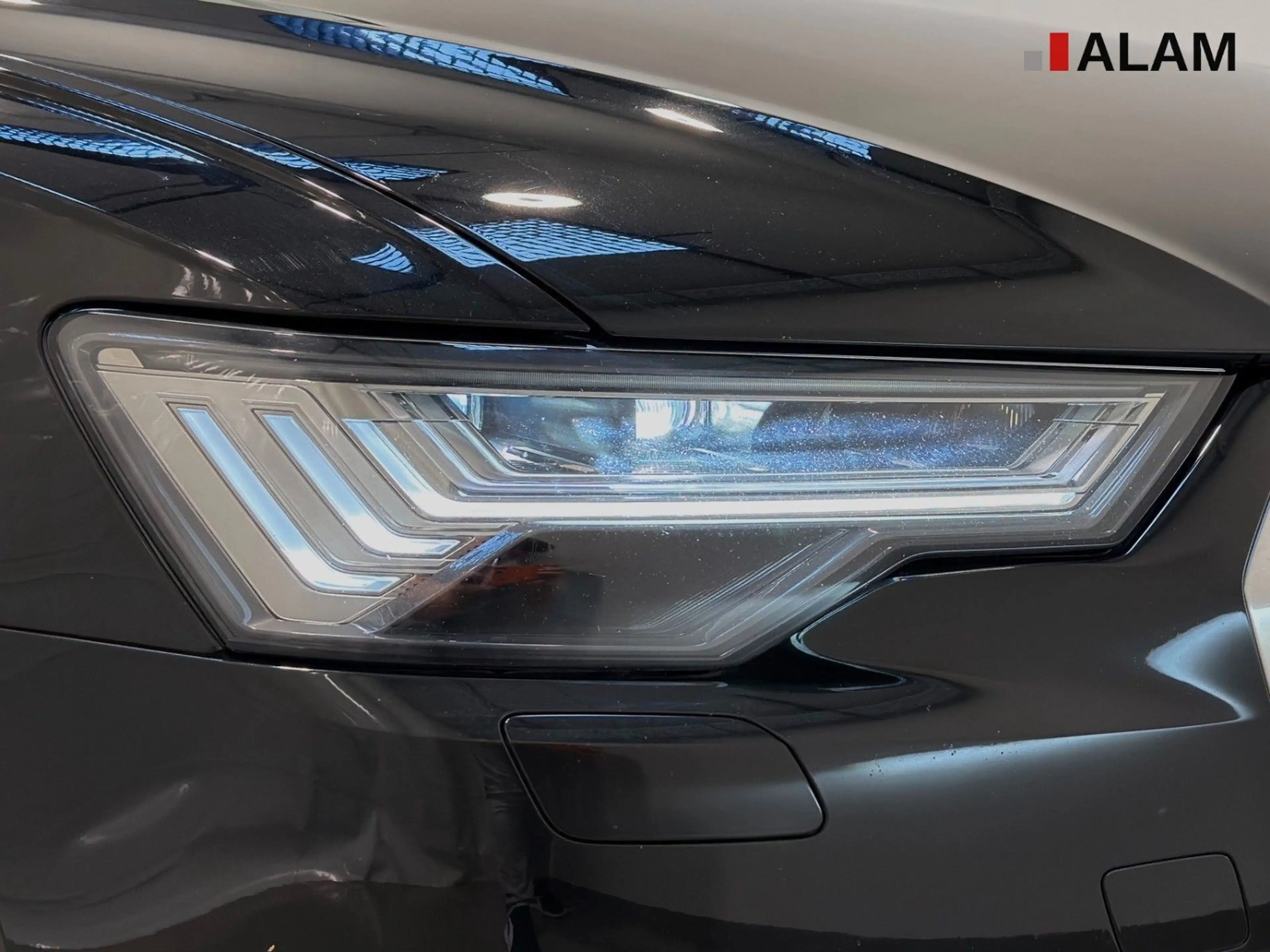 Audi A6 Av.45 TFSI quat. AHK HUD Lane 360° Matrix ACC — photo 7