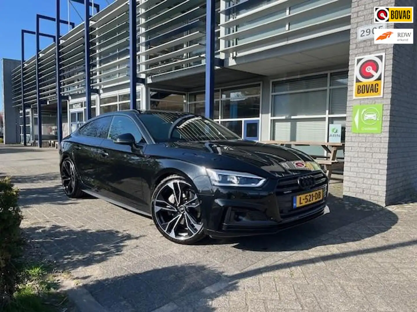 Audi A5 Sportback 45 TFSI quattro Launch edition Sport Zwart - 1