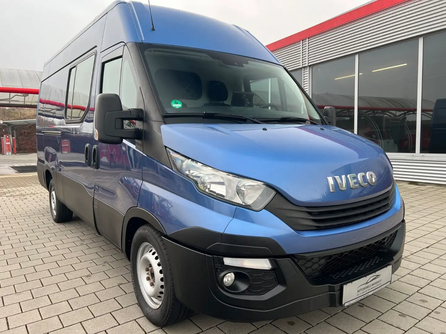 Iveco Daily Kasten H2L3 *3.0*R-CAM*LUFT*KLIMAA-*EURO6* Bleu - 2
