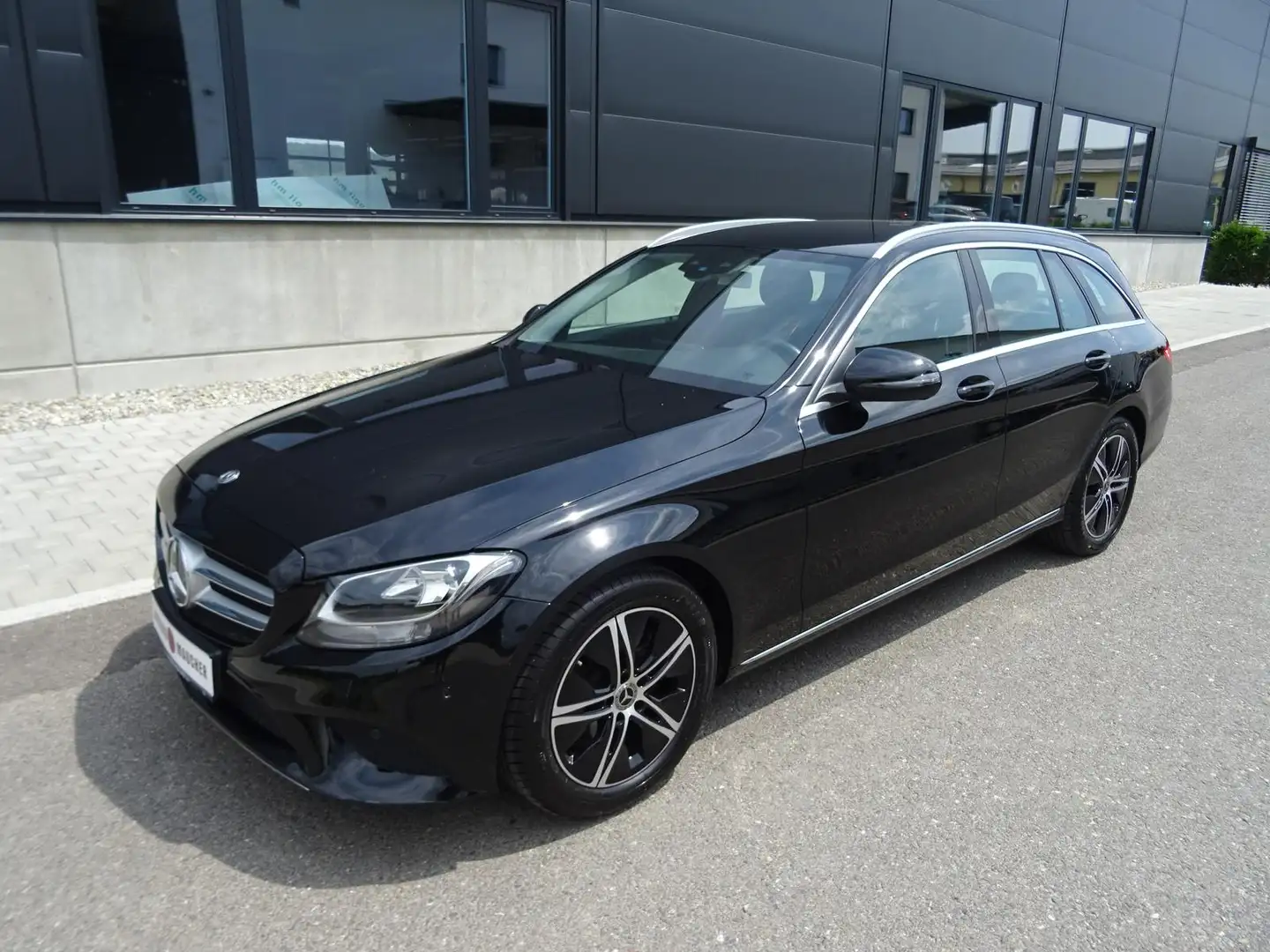Mercedes-Benz E 350 T CDI Avantgarde Command/Multibeam/Kamera Schwarz - 2