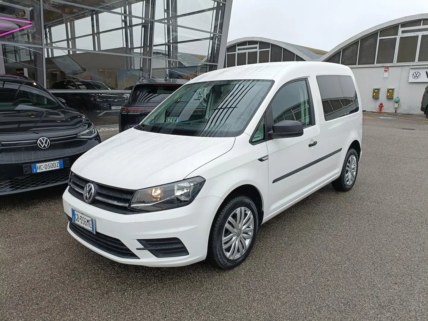 Volkswagen Caddy 1.4 tsi 130cv Benzina Manuale 6 rapporti kombi Weiß - 1