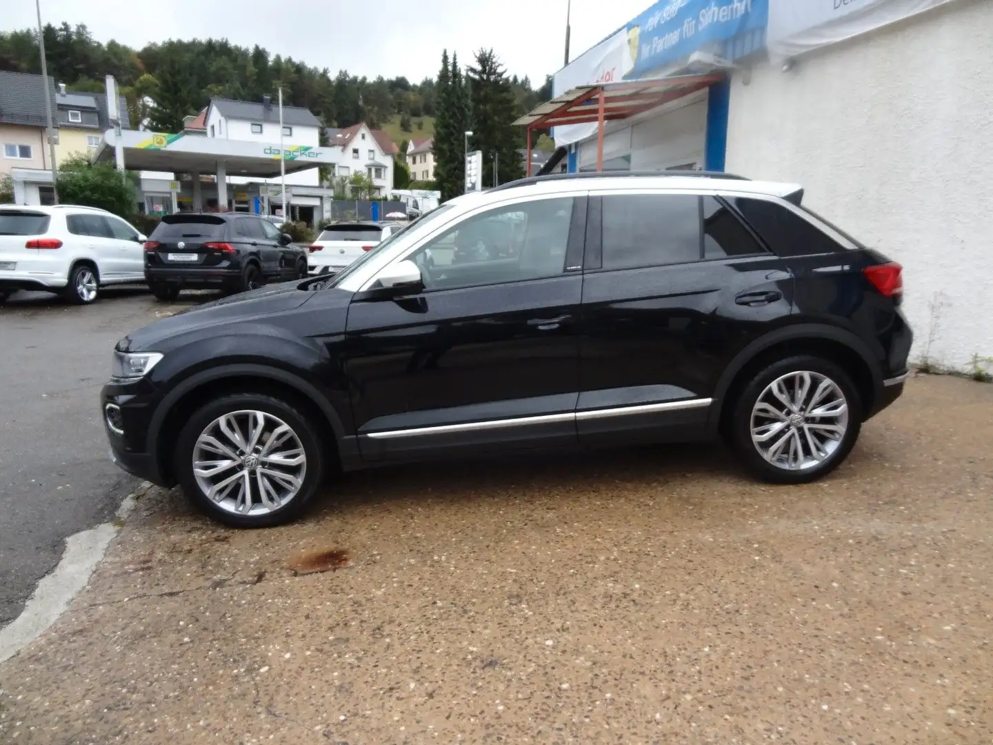Volkswagen T-Roc IQ.DRIVE/1.Hd/AHK/Pano/Navi/Kamera Noir - 2