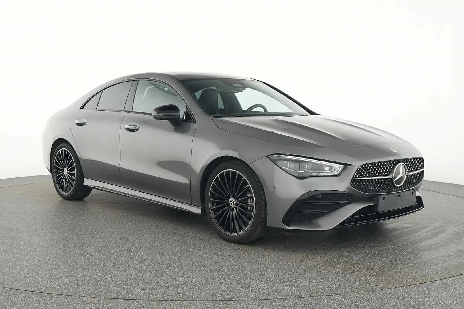 Mercedes-Benz CLA 180 Coupé AMG Line Grigio - 2