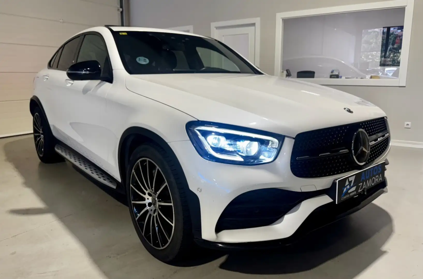 Mercedes-Benz GLC 300 Coupé 300d 4Matic 9G-Tronic Blanc - 1