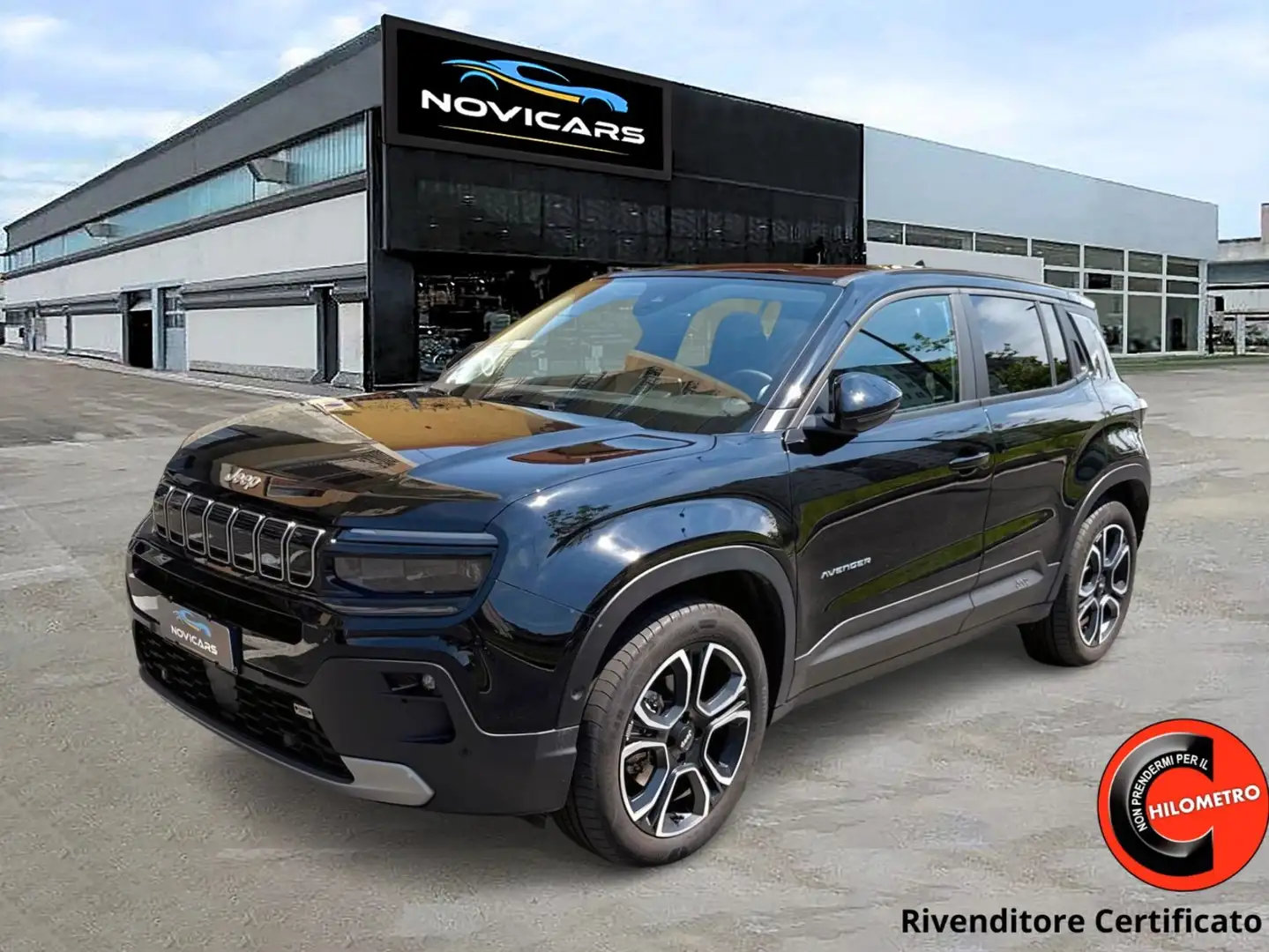 Jeep Avenger Avenger full-electric Summit fwd 156cv auto Schwarz - 1